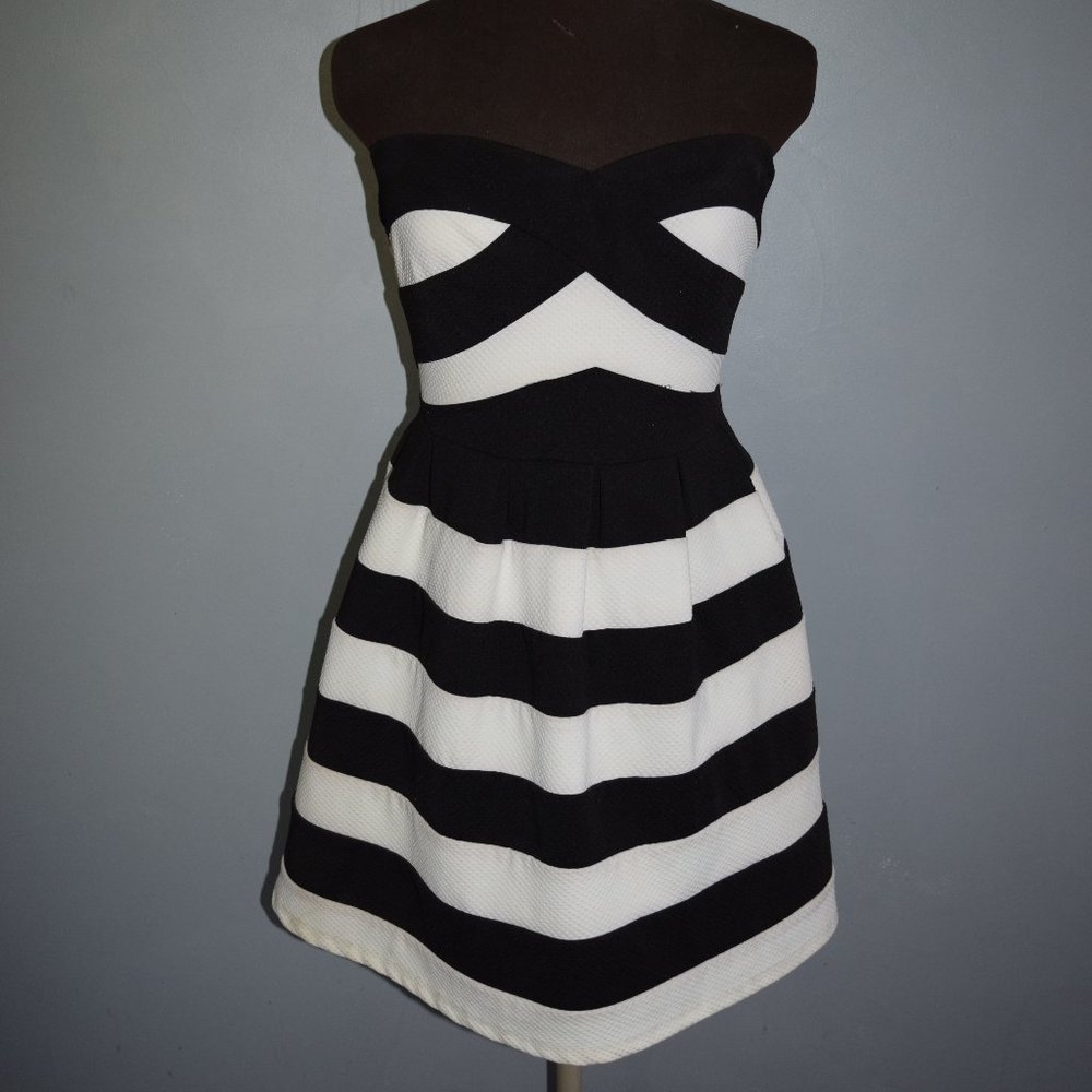 Black & White Strapless Dress